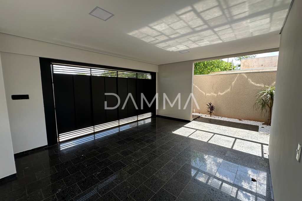 Casa em Jales, no bairro Residencial Vila Mariana