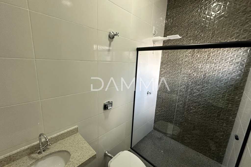 Casa em Jales, no bairro Residencial Vila Mariana