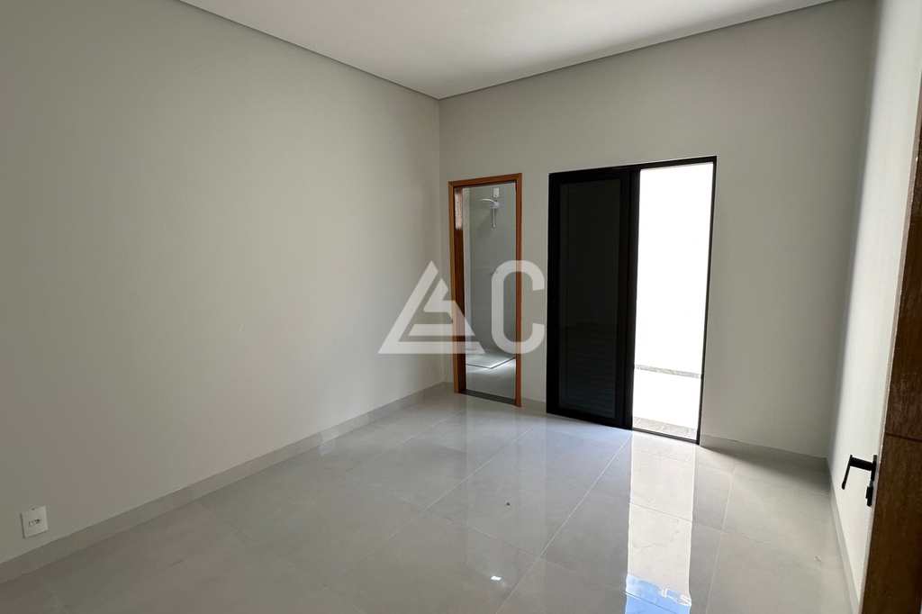 Casa em Jales, no bairro Residencial Vila Mariana