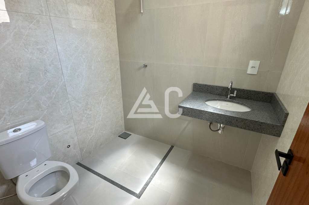 Casa em Jales, no bairro Residencial Vila Mariana