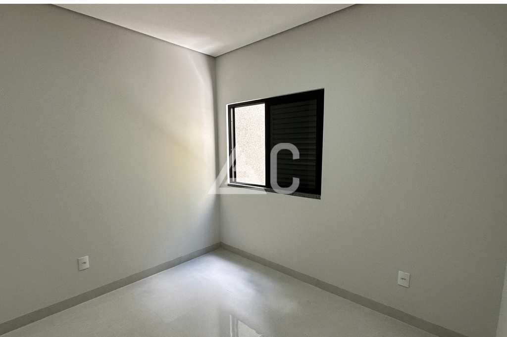 Casa em Jales, no bairro Residencial Vila Mariana