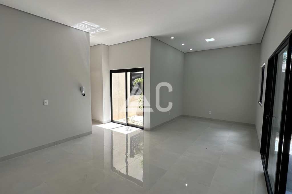 Casa em Jales, no bairro Residencial Vila Mariana