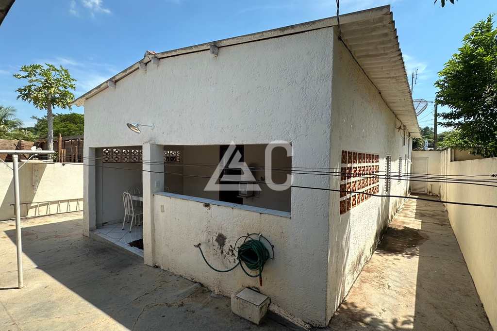 Casa em Jales, no bairro Jardim Primavera