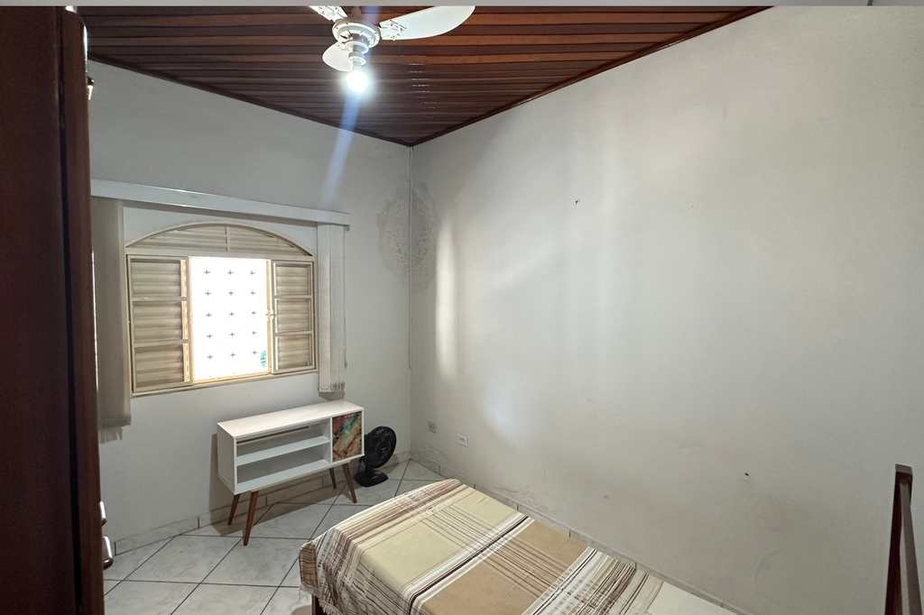 Casa em Jales, no bairro Jardim Primavera