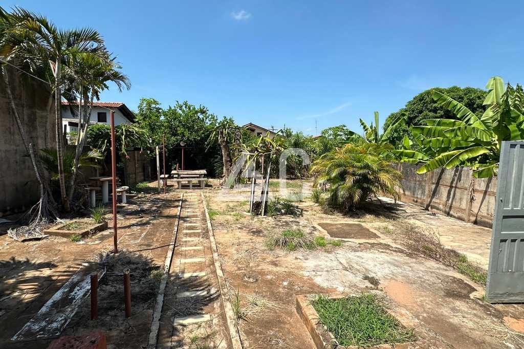 Casa em Jales, no bairro Jardim Primavera