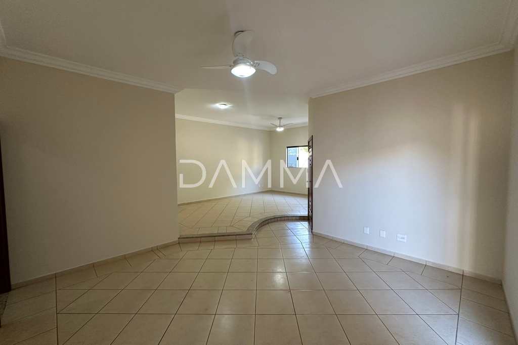 Casa em Jales, no bairro Jardim Pêgolo II