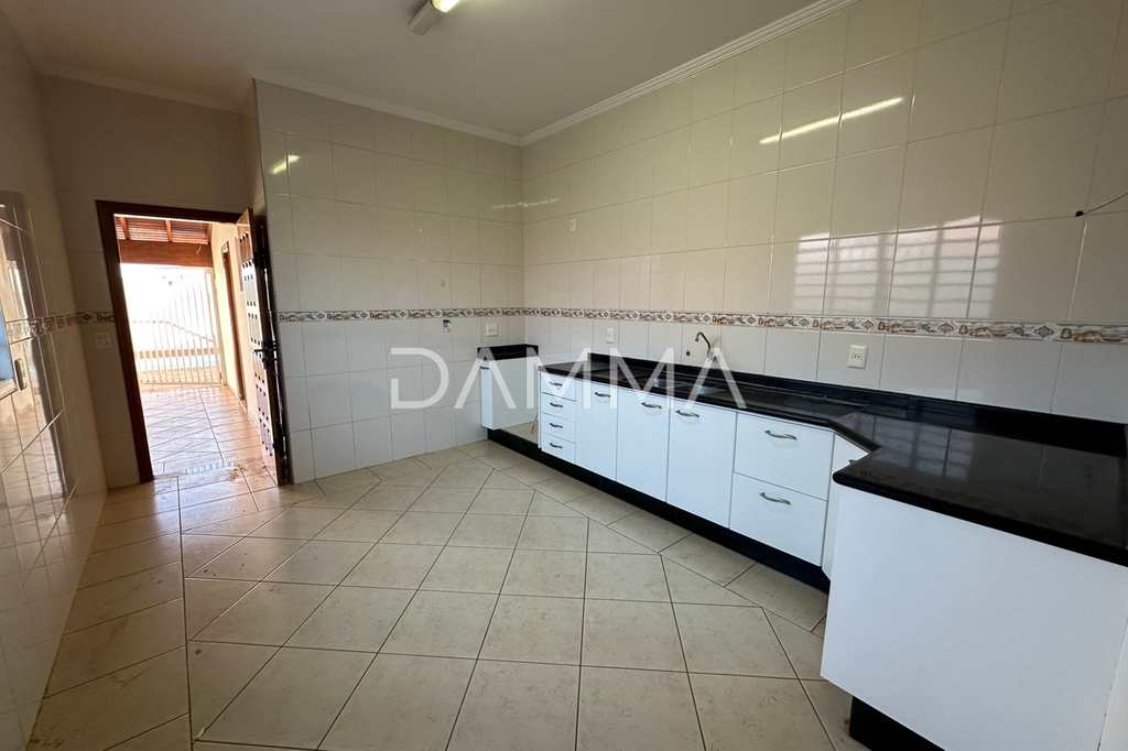 Casa em Jales, no bairro Jardim Pêgolo II