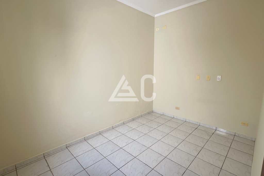 Casa em Jales, no bairro Jardim Pêgolo II