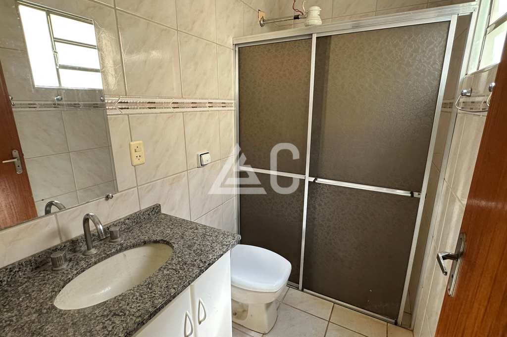 Casa em Jales, no bairro Jardim Pêgolo II