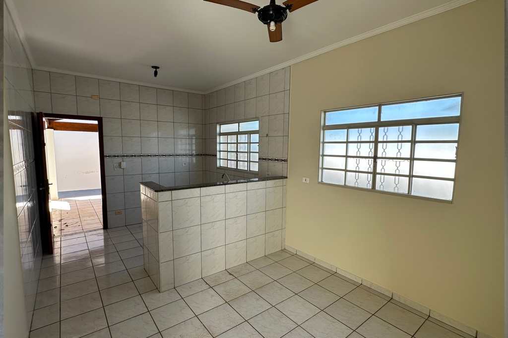 Casa em Jales, no bairro Jardim Pêgolo II
