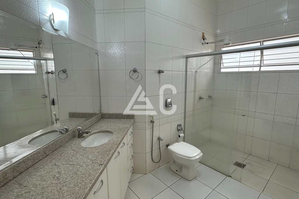 Casa em Jales, no bairro Centro