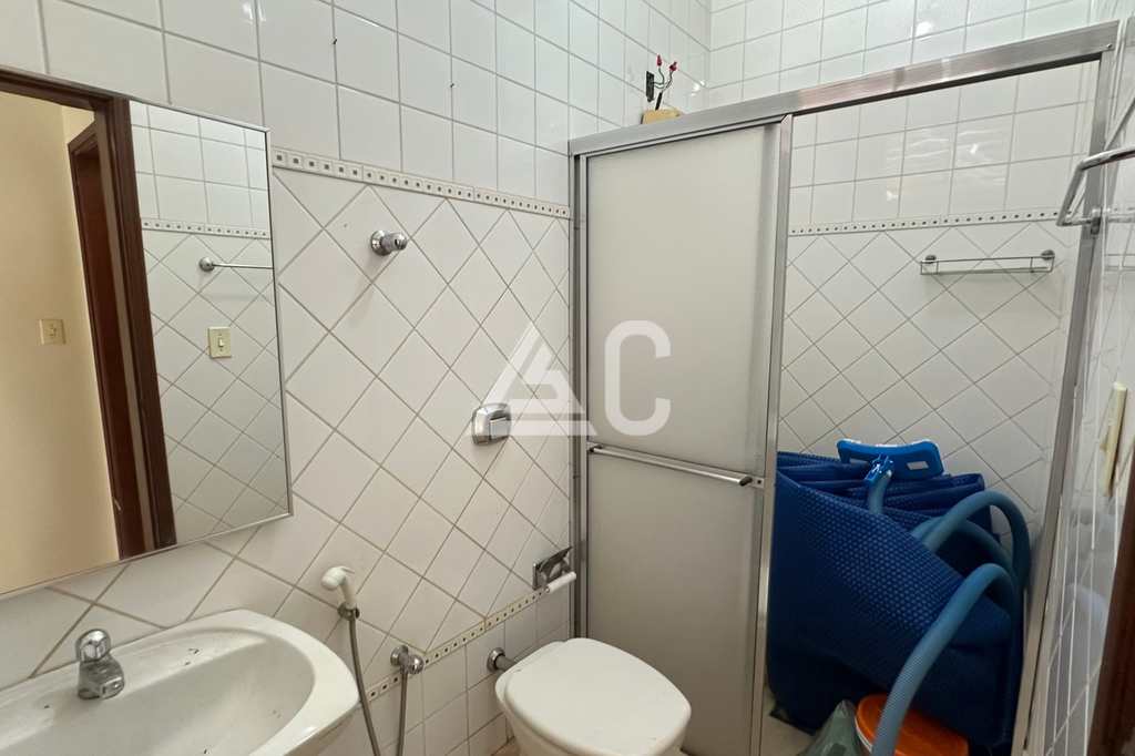 Casa em Jales, no bairro Centro