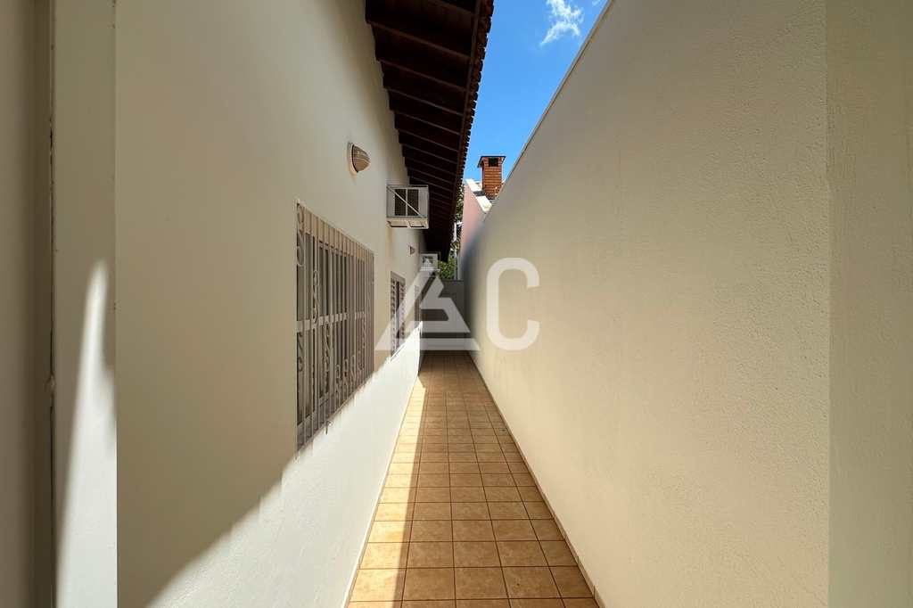 Casa em Jales, no bairro Centro