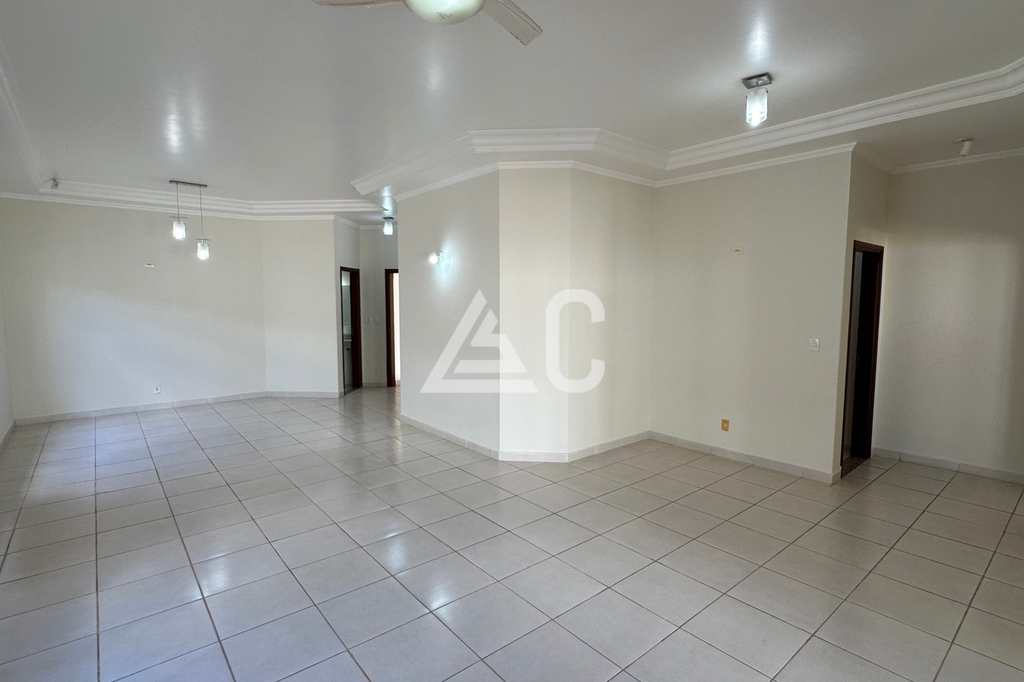 Casa em Jales, no bairro Centro
