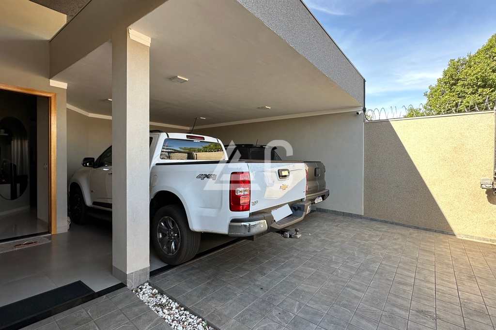 Casa em Jales, no bairro Jardim Soraia