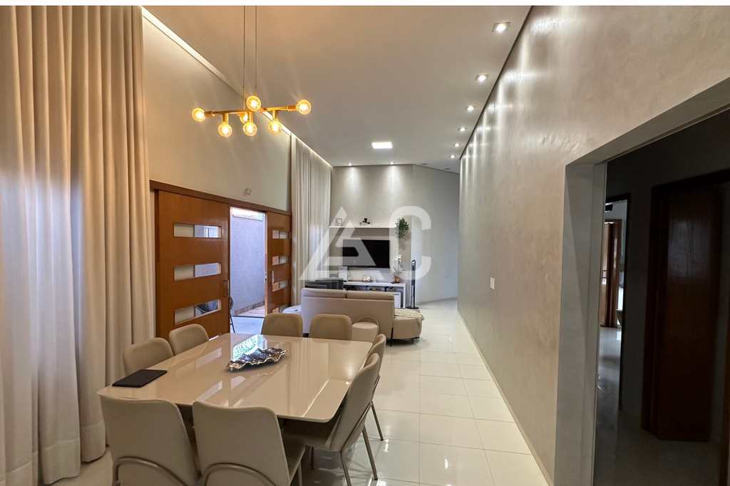 Casa em Jales, no bairro Jardim Soraia