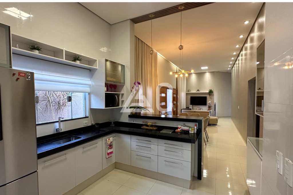 Casa em Jales, no bairro Jardim Soraia
