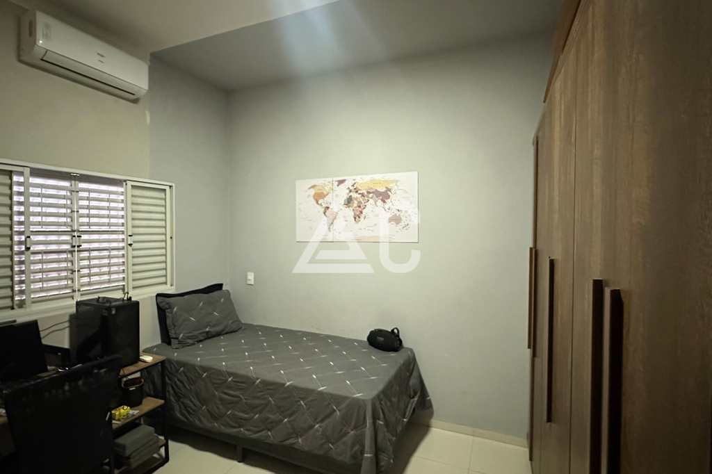 Casa em Jales, no bairro Jardim Soraia