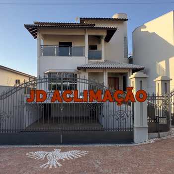 Sobrado em Jales, bairro Jardim Aclimação