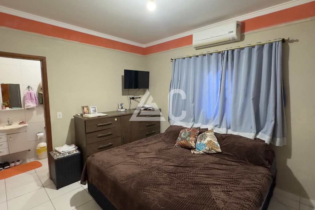Casa em Jales, no bairro Residencial São Lucas