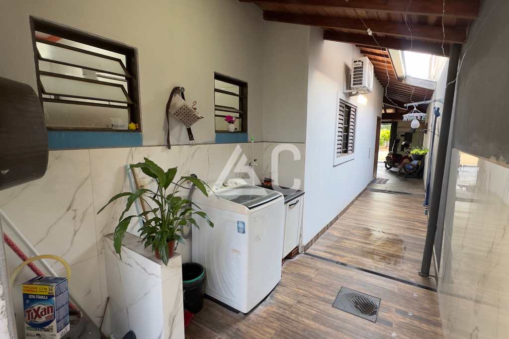 Casa em Jales, no bairro Residencial São Lucas