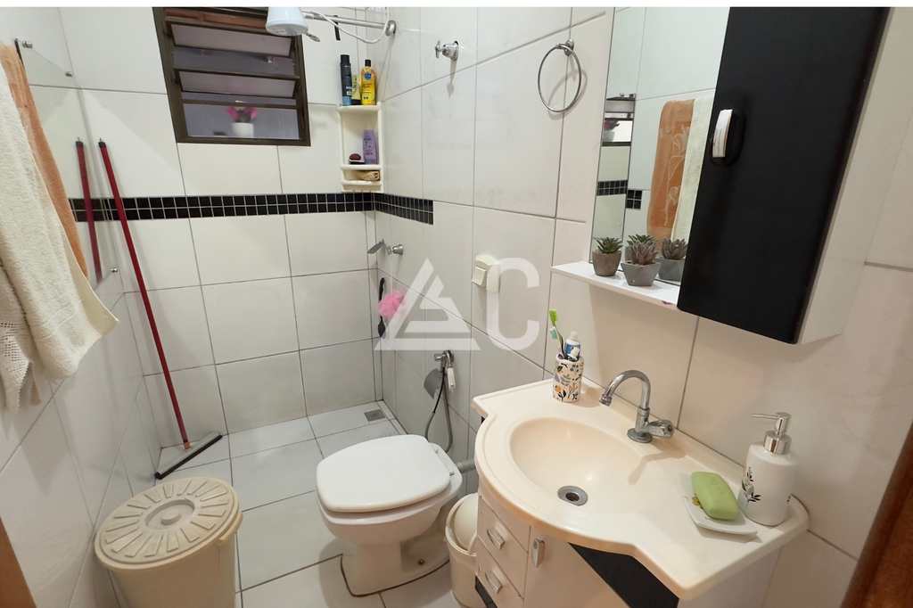 Casa em Jales, no bairro Residencial São Lucas