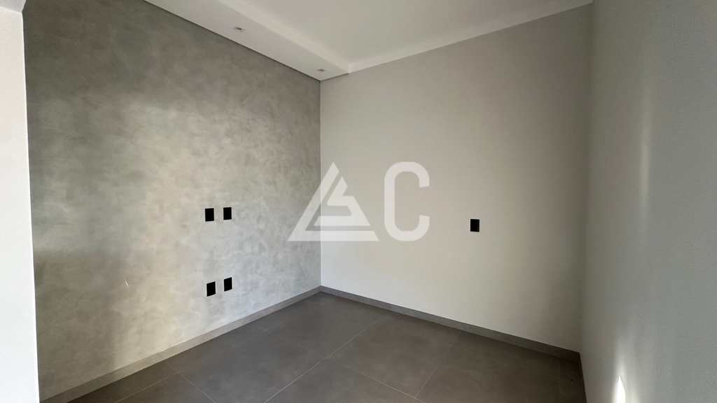 Casa em Jales, no bairro Residencial Maria Gabriela