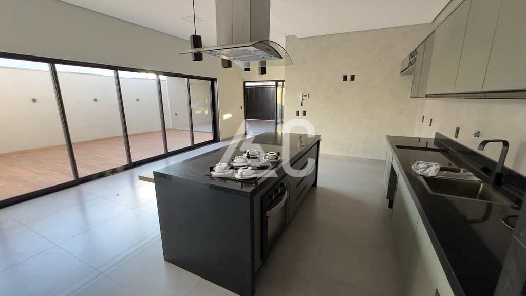 Casa em Jales, no bairro Residencial Maria Gabriela