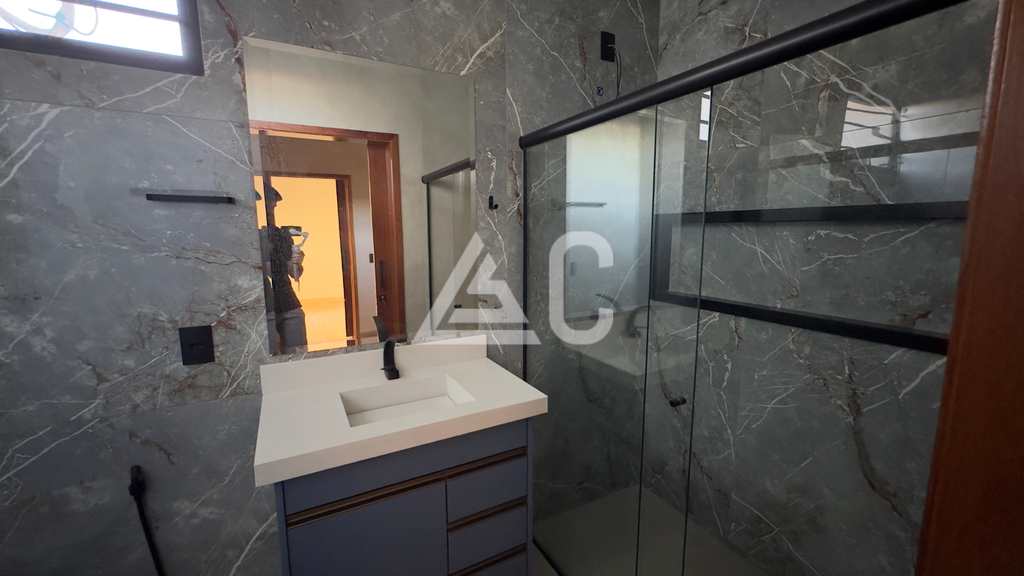 Casa em Jales, no bairro Residencial Maria Gabriela