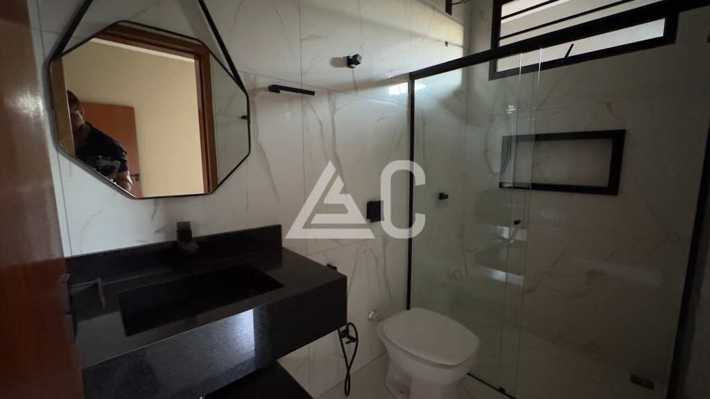 Casa em Jales, no bairro Residencial Maria Gabriela