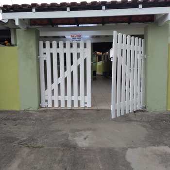 Casa em Itanhaém, bairro Balneário Jequitibá