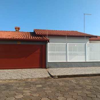 Casa em Itanhaém, bairro Satélite
