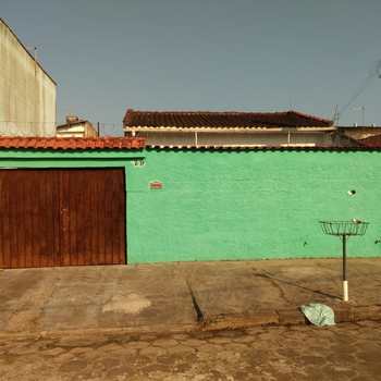 Casa em Itanhaém, bairro Balnerio Gaivota