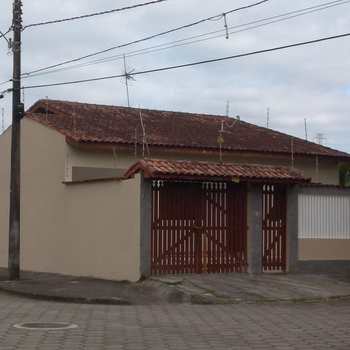 Casa em Itanhaém, bairro Suarão