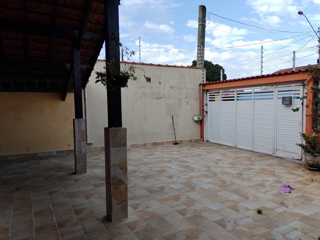 Casa em Itanhaém, no bairro Jardim Bopiranga