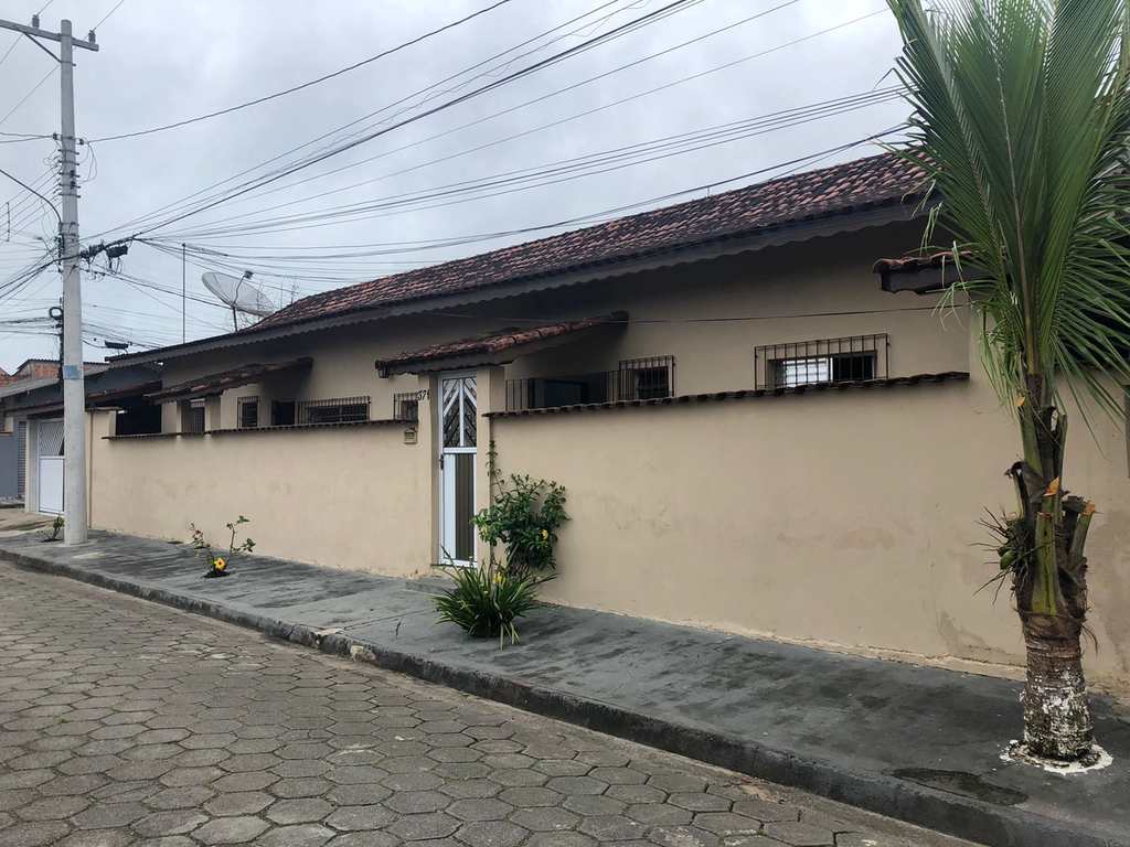 Casa em Itanhaém, no bairro Jardim Nossa Senhora do Sion