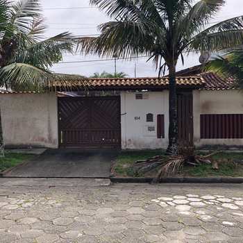 Casa em Itanhaém, bairro Nova Itanhaém