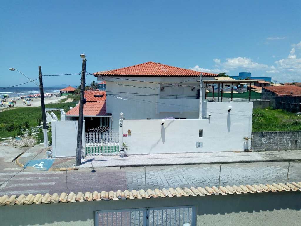 Casa em Itanhaém, no bairro Nova Itanhaém