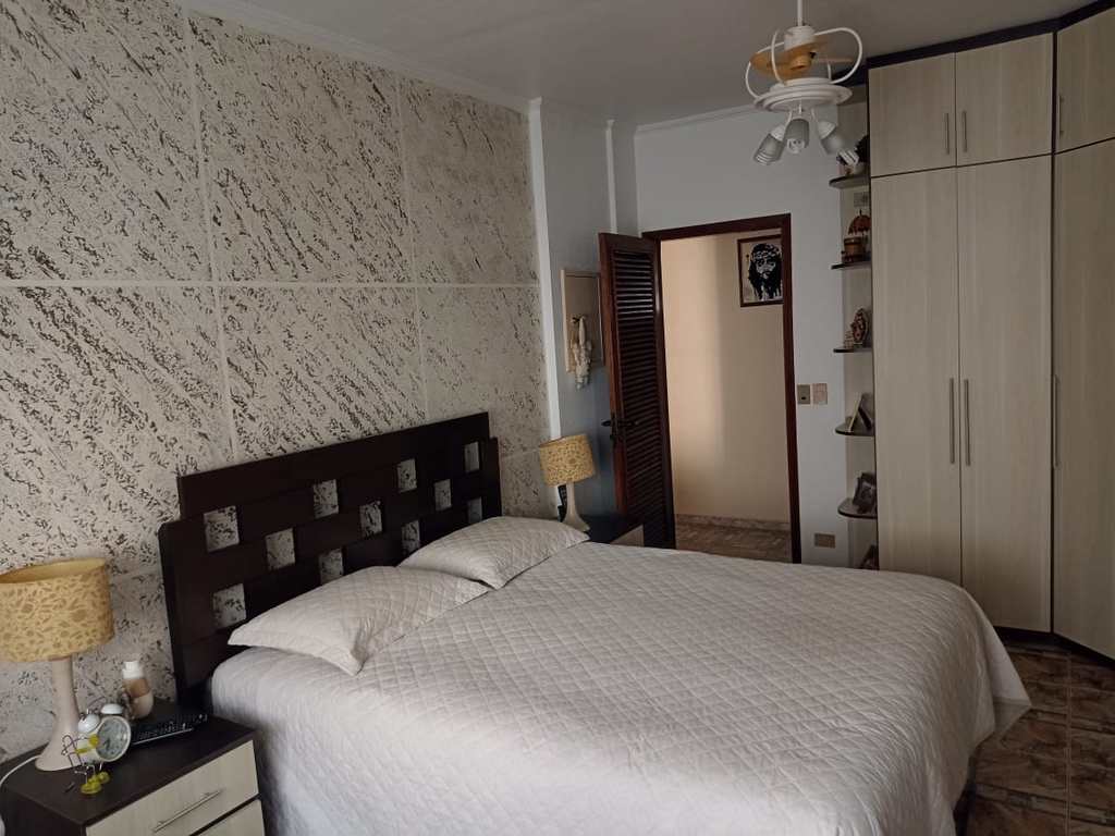 Apartamento em Itanhaém, no bairro Belas Artes