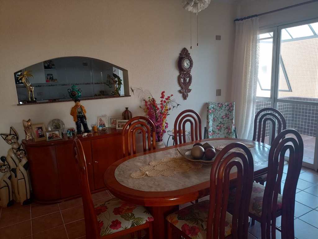 Apartamento em Itanhaém, no bairro Belas Artes