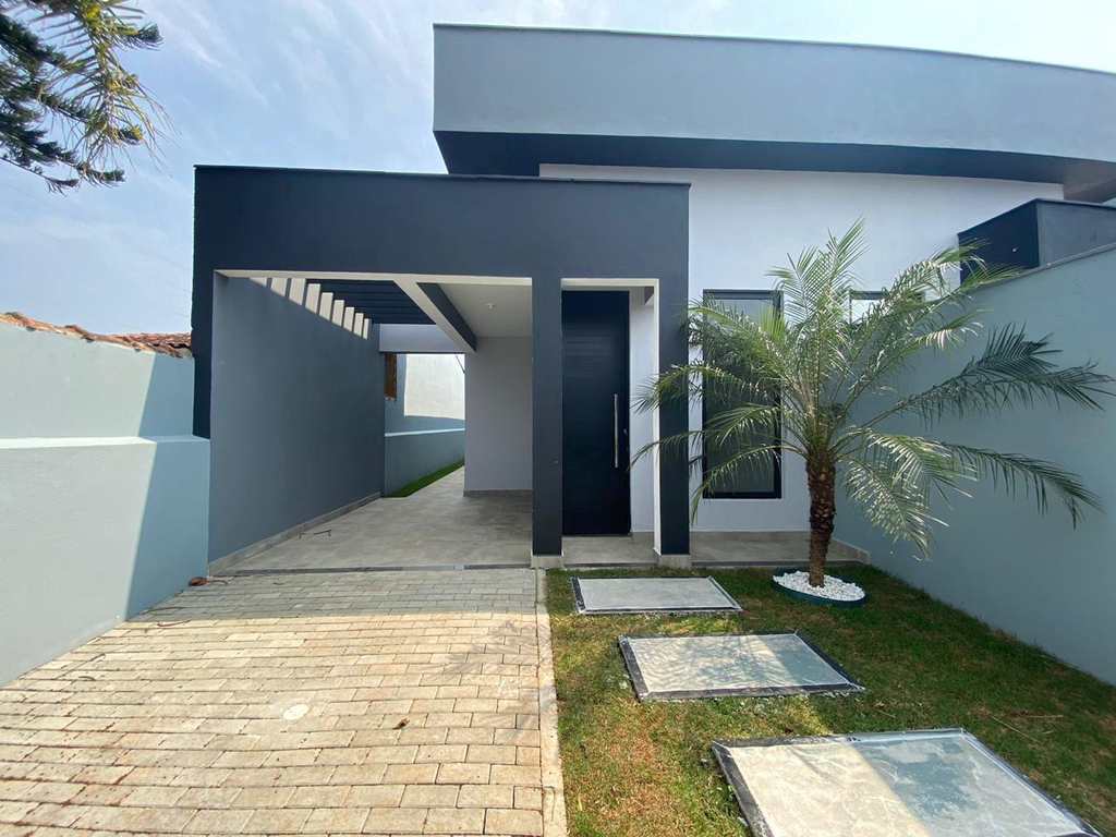 Casa em Itanhaém, no bairro Cibratel II