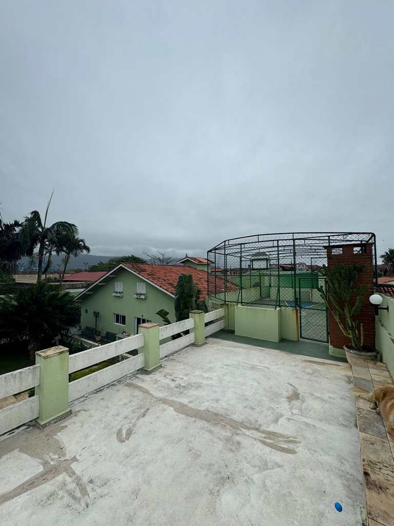 Casa em Itanhaém, no bairro Suarão