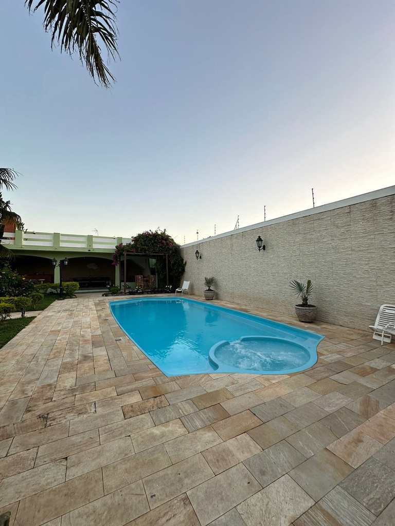 Casa em Itanhaém, no bairro Suarão