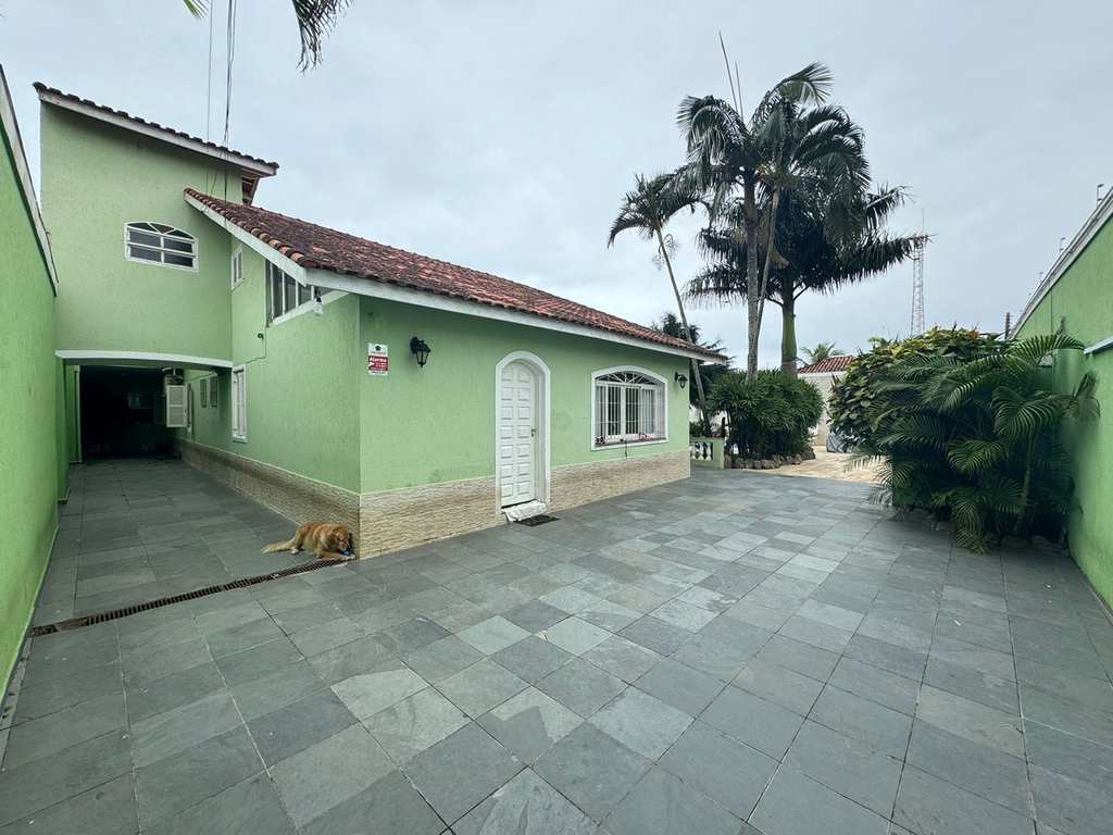 Casa em Itanhaém, no bairro Suarão