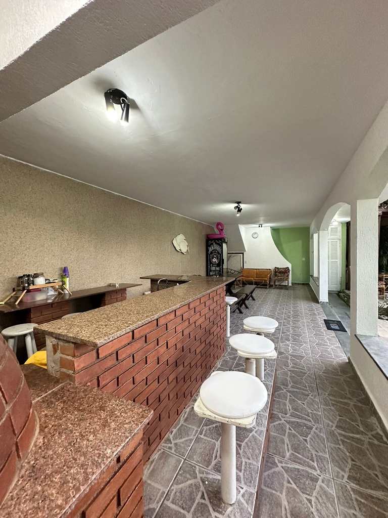 Casa em Itanhaém, no bairro Suarão