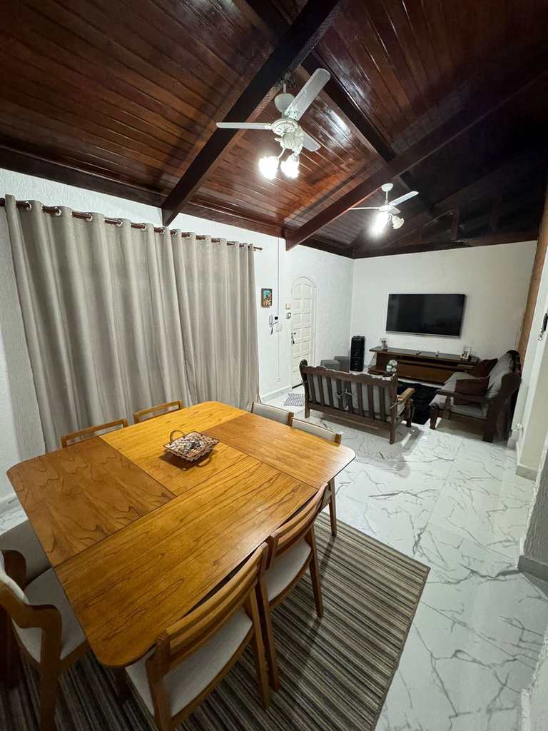 Casa em Itanhaém, no bairro Suarão