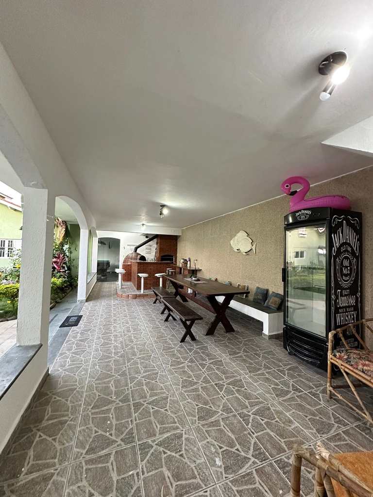 Casa em Itanhaém, no bairro Suarão