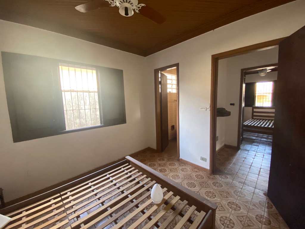 Casa em Itanhaém, no bairro Jardim Suarão