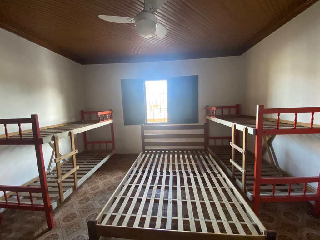 Casa em Itanhaém, no bairro Jardim Suarão