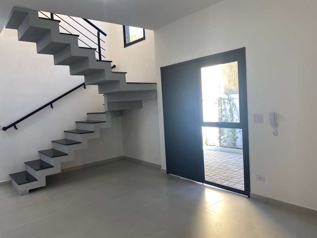 Casa em Itanhaém, no bairro Praia dos Sonhos